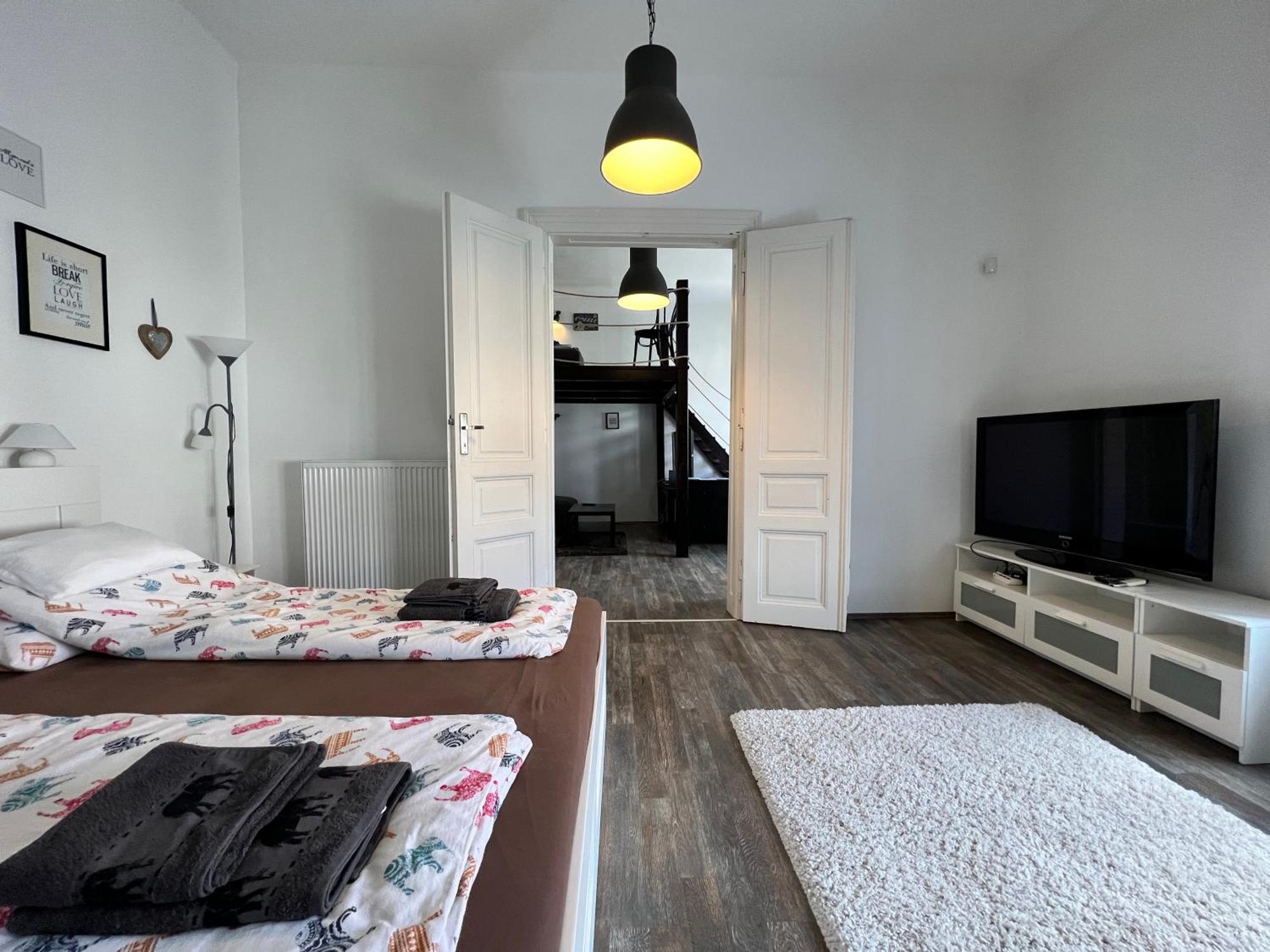 Czingu-Lak Appartement Miskolc Buitenkant foto